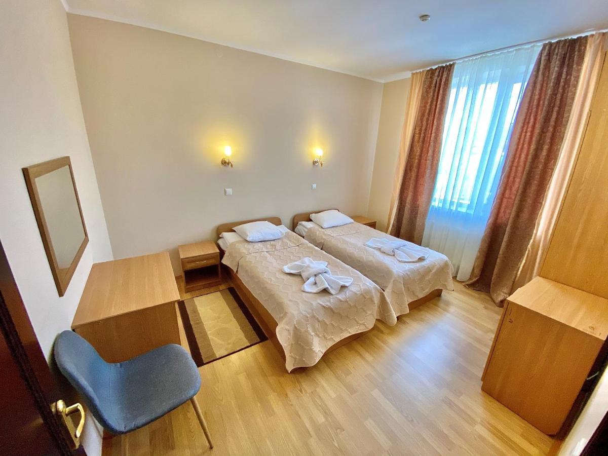 Hotel Orion Morșîn Exterior foto